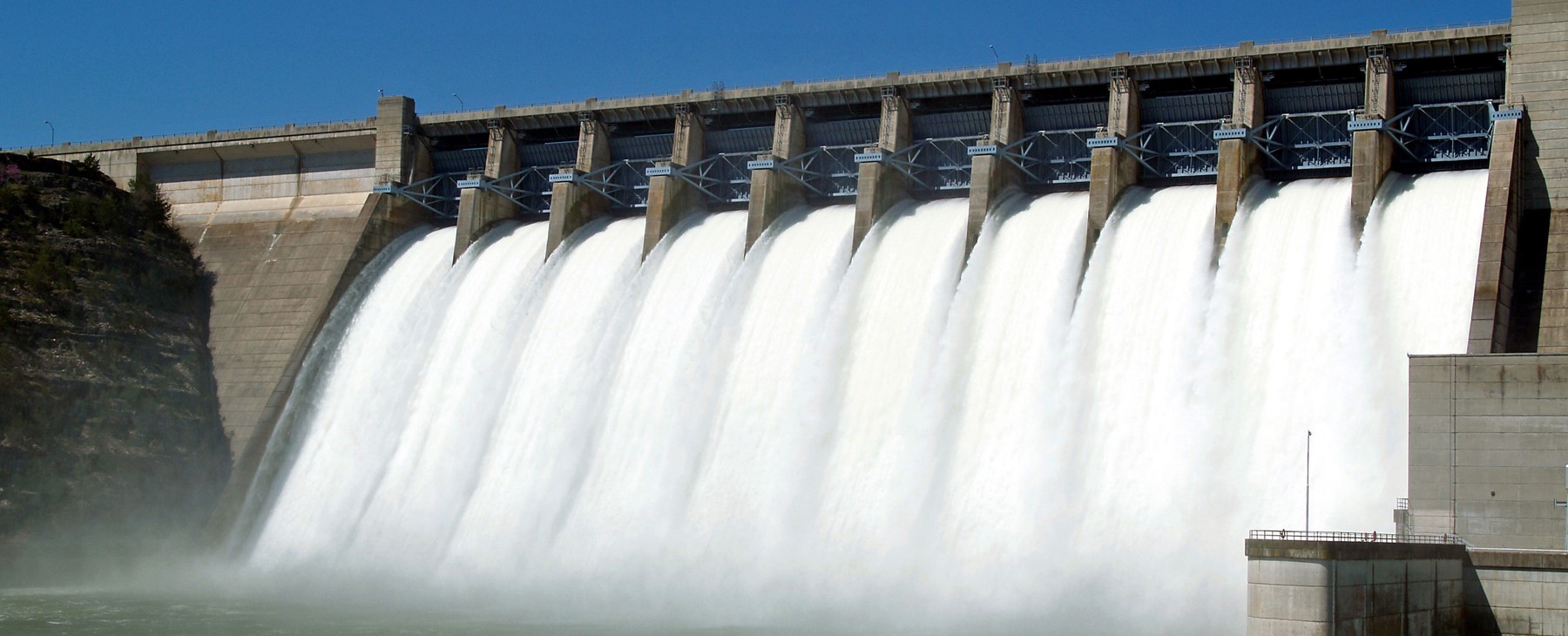 Hydro power dams